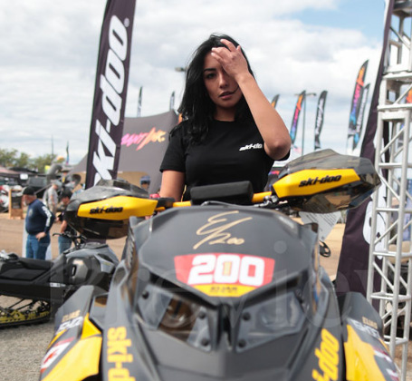 promo model in Chicago